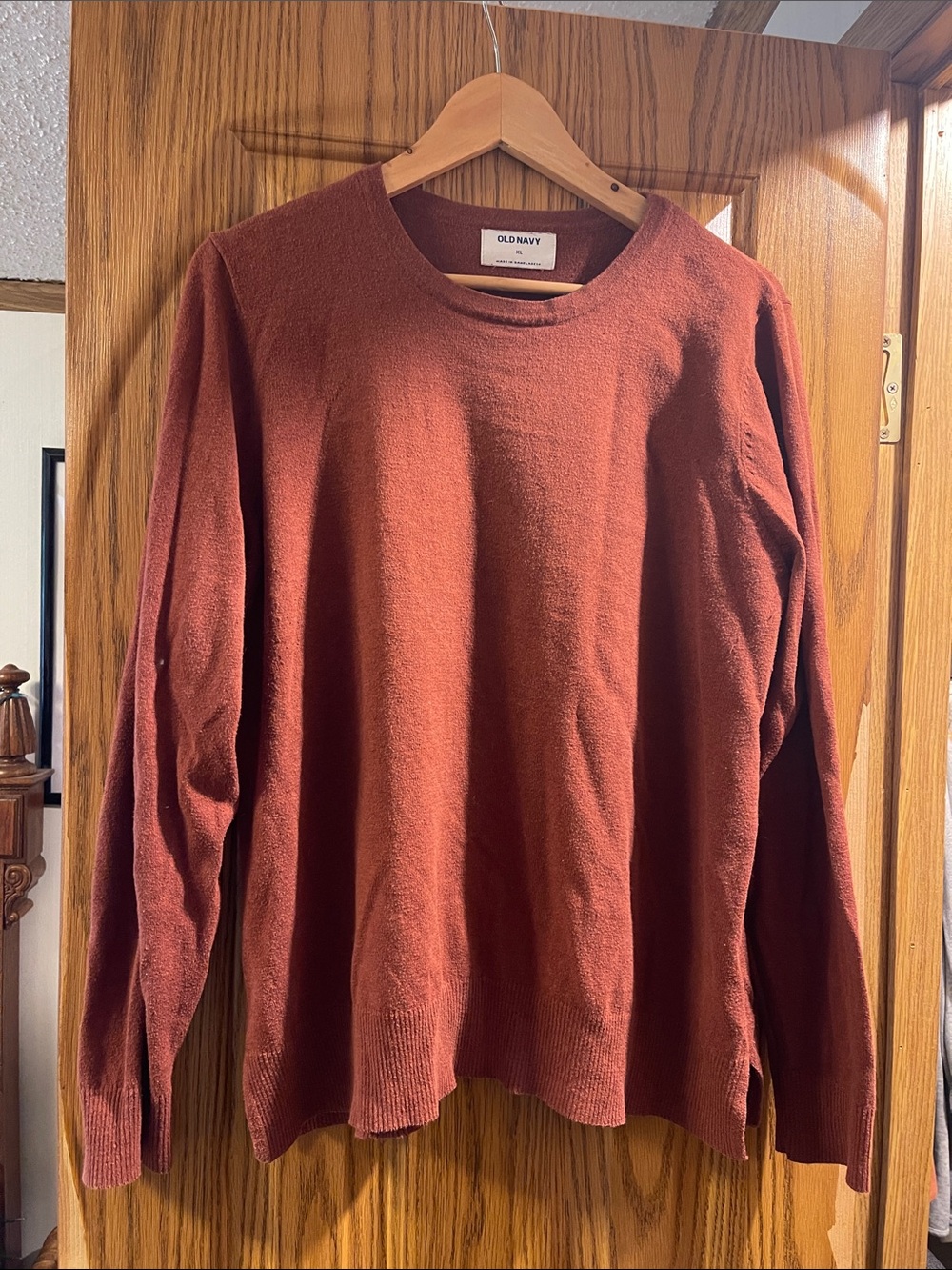 Old Navy Men's Burnt Orange Crewneck Sweater